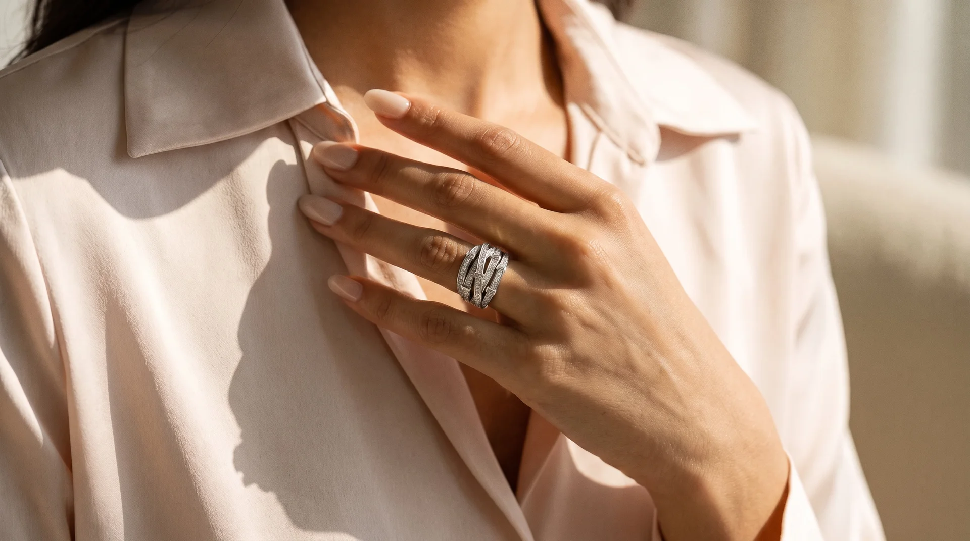 15 Trending Latest Gold Ring Designs in 2026: Modern Silhouettes, Sizing & Styling Guide